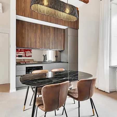 Daire Alessia's Flat - Naviglio Grande 2 Buccinasco